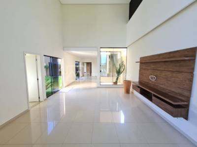 Casa condomínio