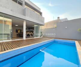 Casa condomínio