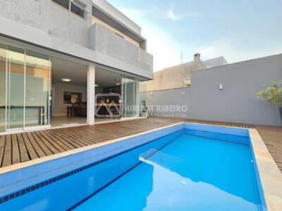 Casa condomínio