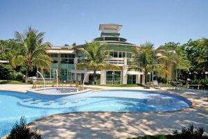 Condomínio Royal Forest Piscina