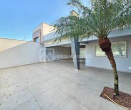 Casa condomínio