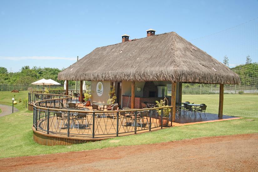 Condomínio Royal Tennis Espaço Churrasqueira