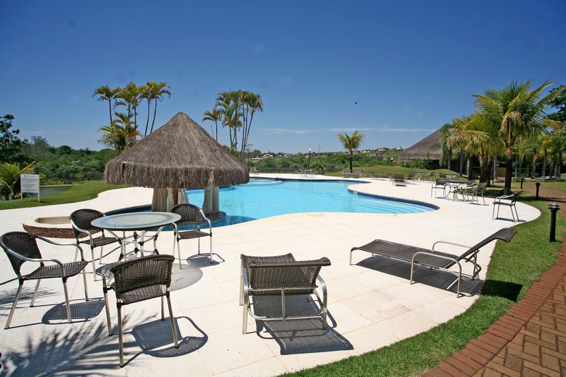 Condomínio Royal Tennis Piscina