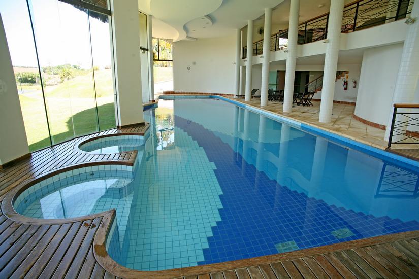 Condomínio Royal Tennis Piscina
