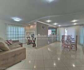 Casa condomínio